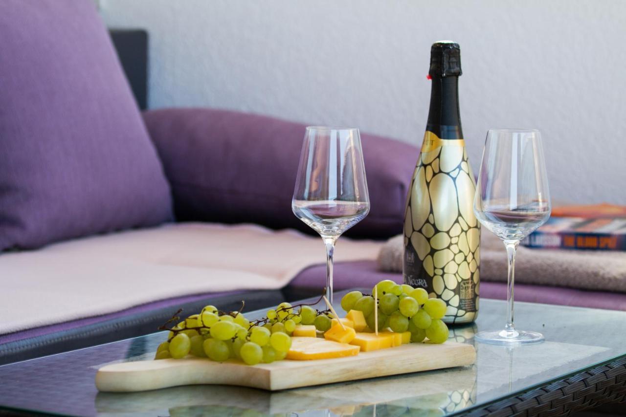 Studio Apartman Nega 2 Ровинь Экстерьер фото